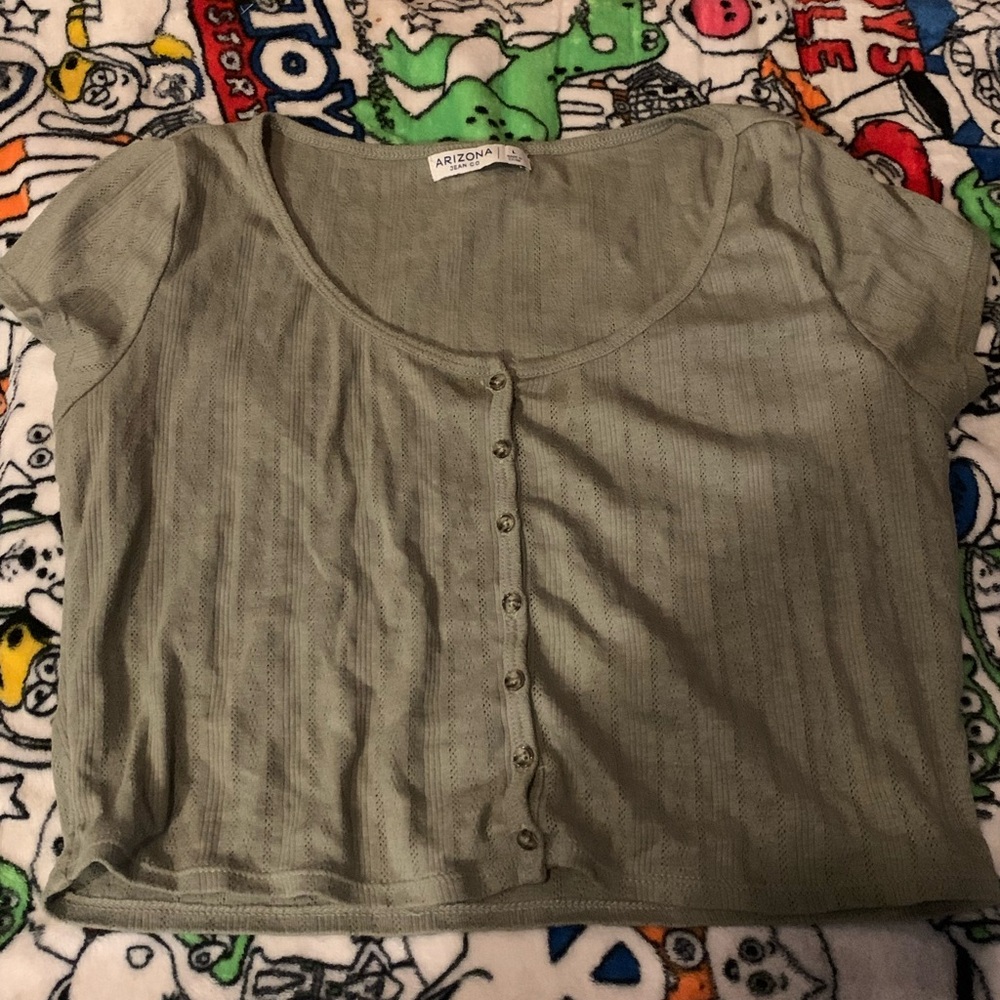 Olive green crop top shirt